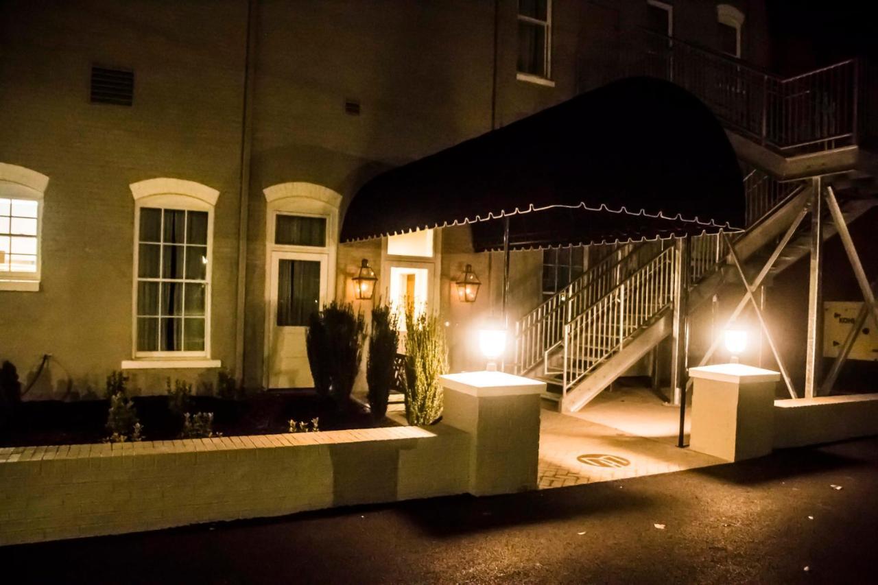 Meadows Hotel Fulton Exterior foto